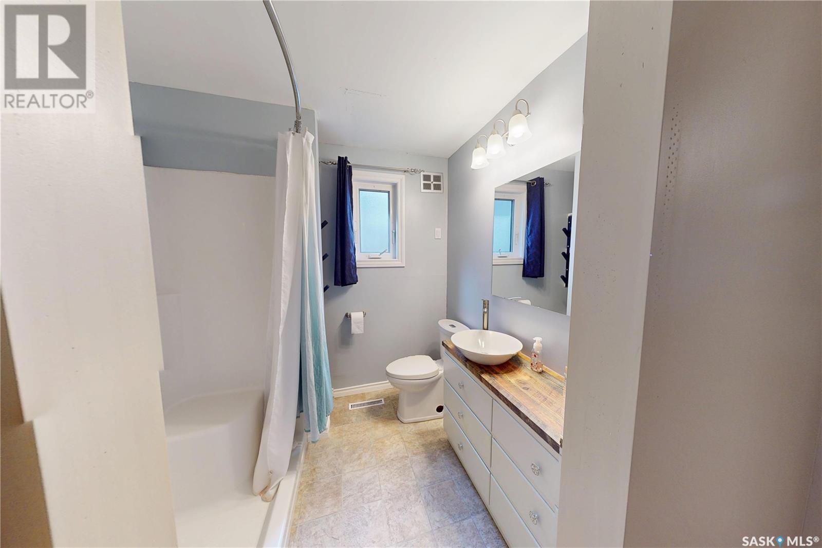 41 Hiawatha Street Property Photo 21