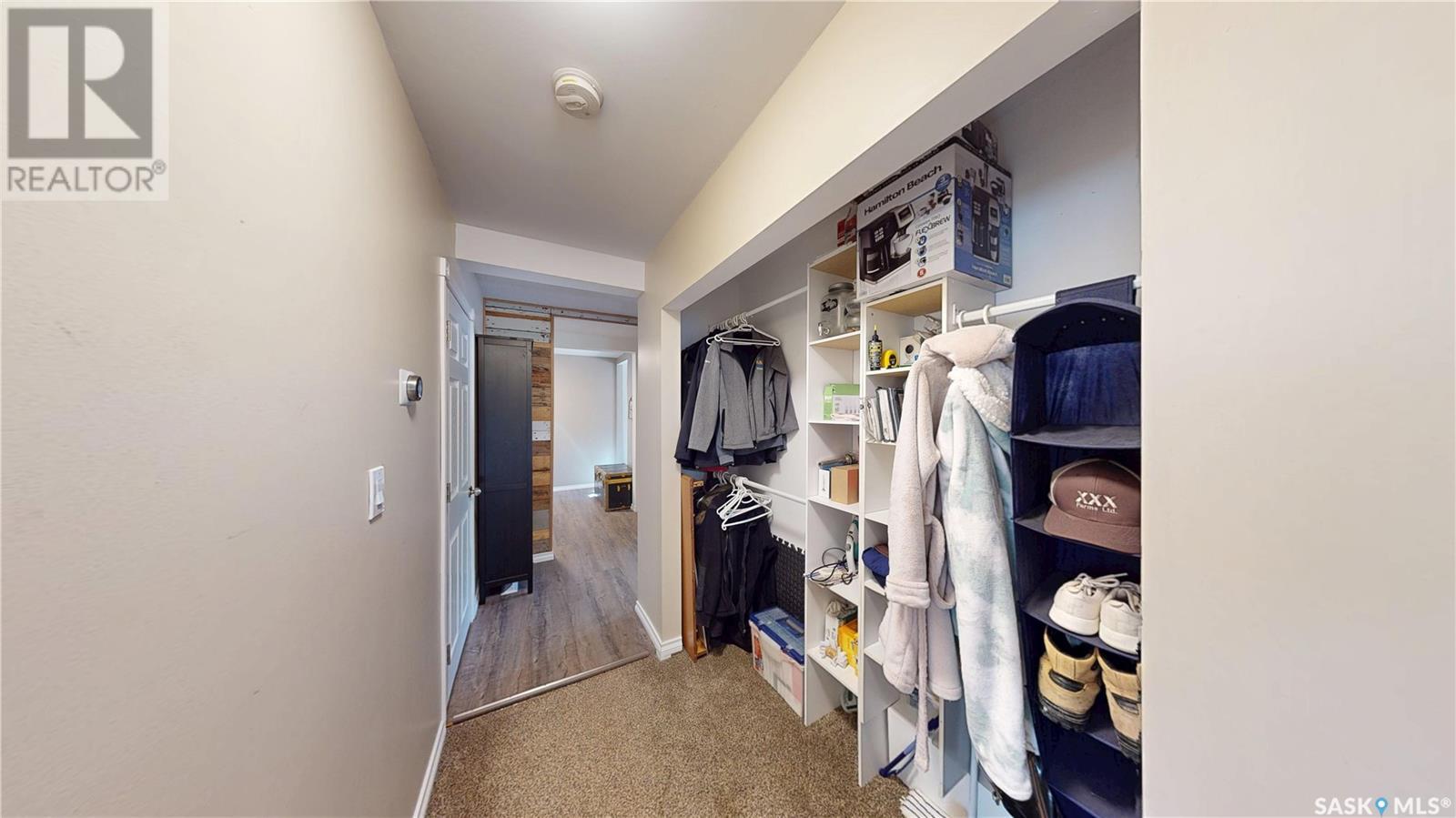 41 Hiawatha Street Property Photo 23
