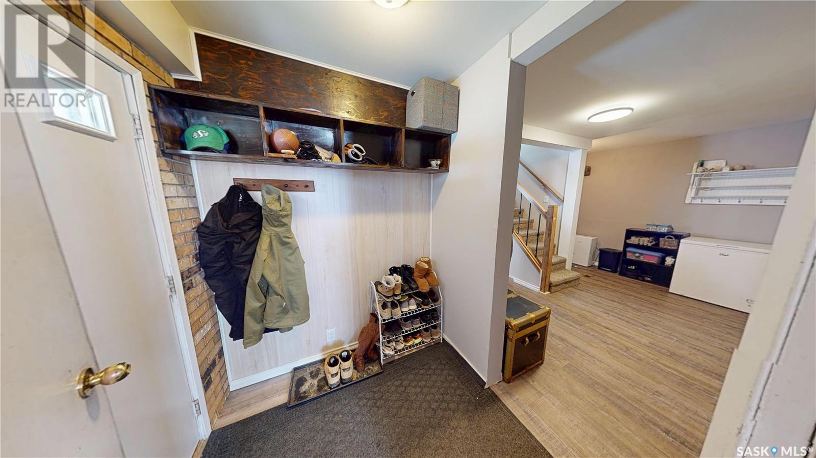 41 Hiawatha Street Property Photo 28