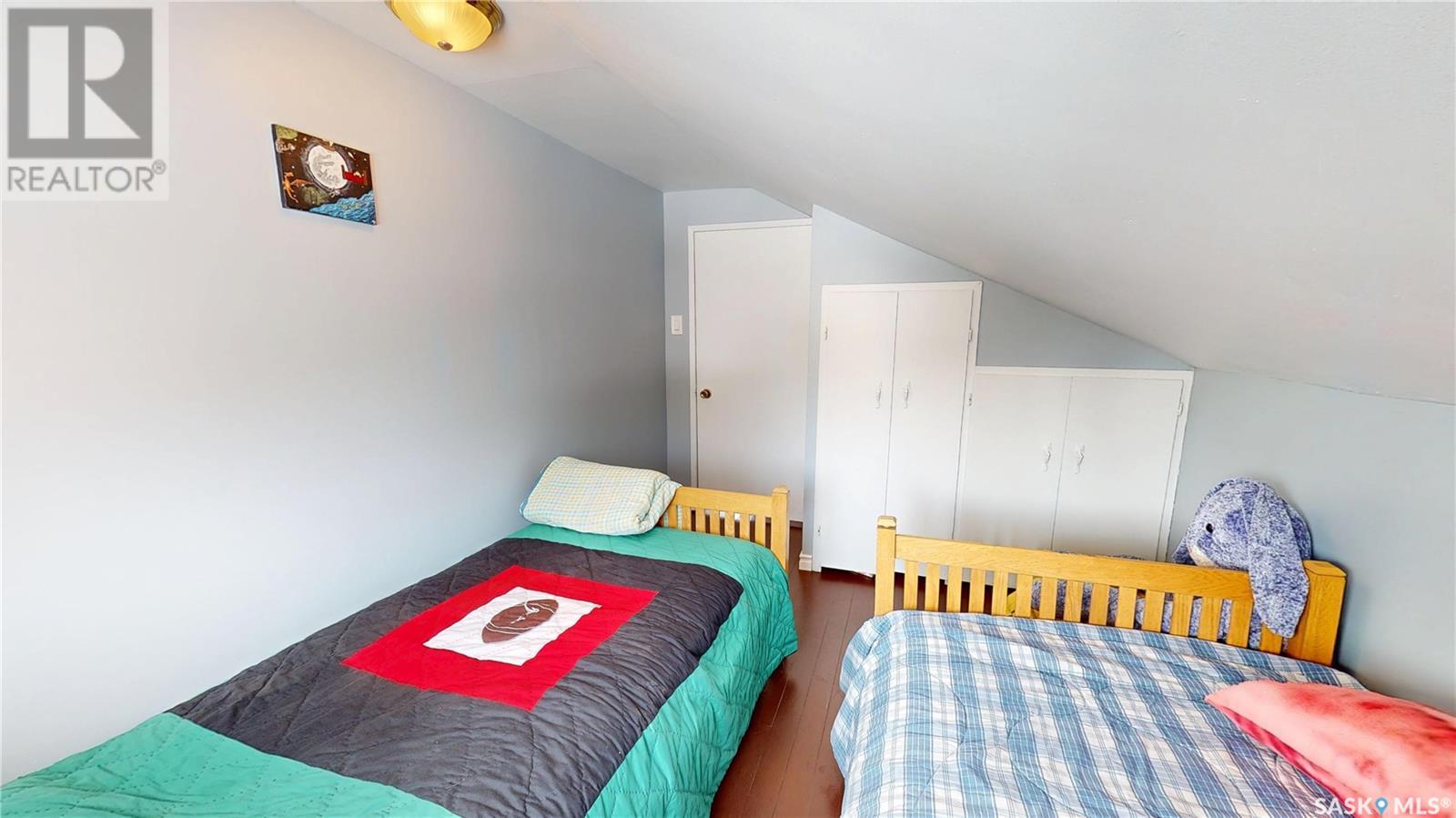 41 Hiawatha Street Property Photo 32