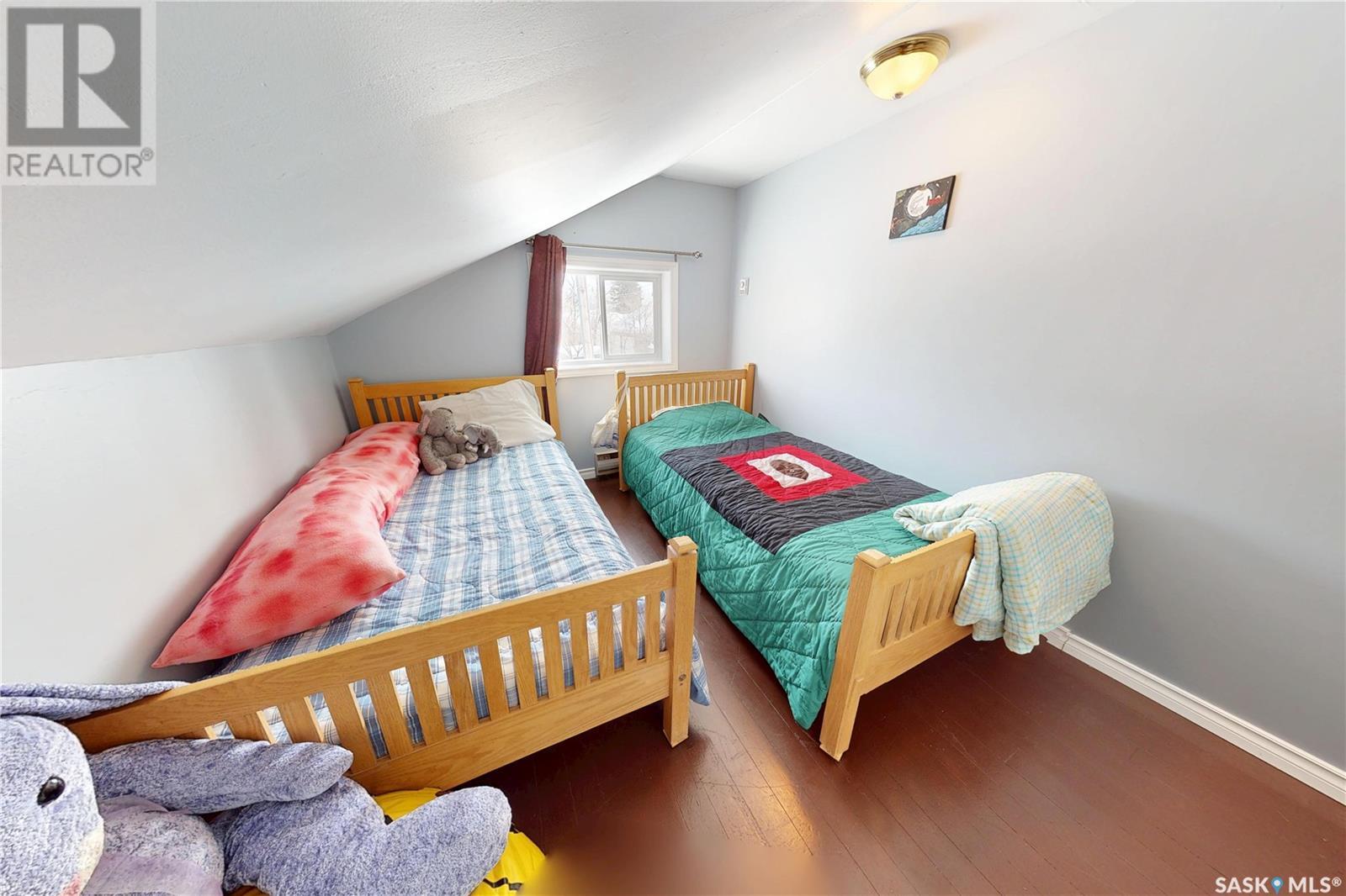 41 Hiawatha Street Property Photo 33