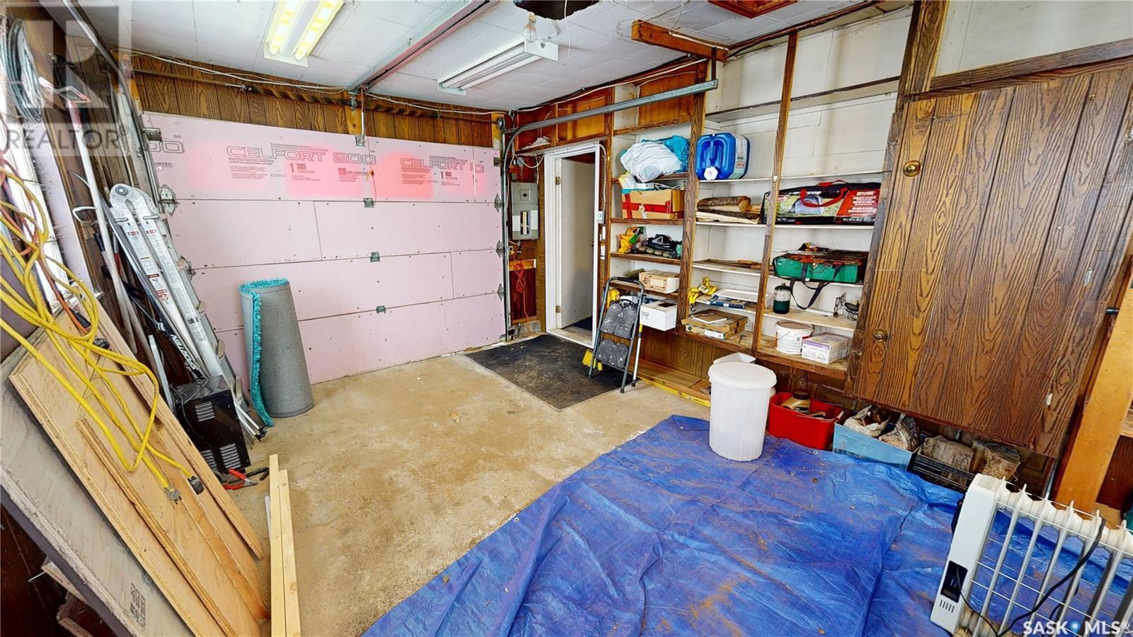 41 Hiawatha Street Property Photo 34