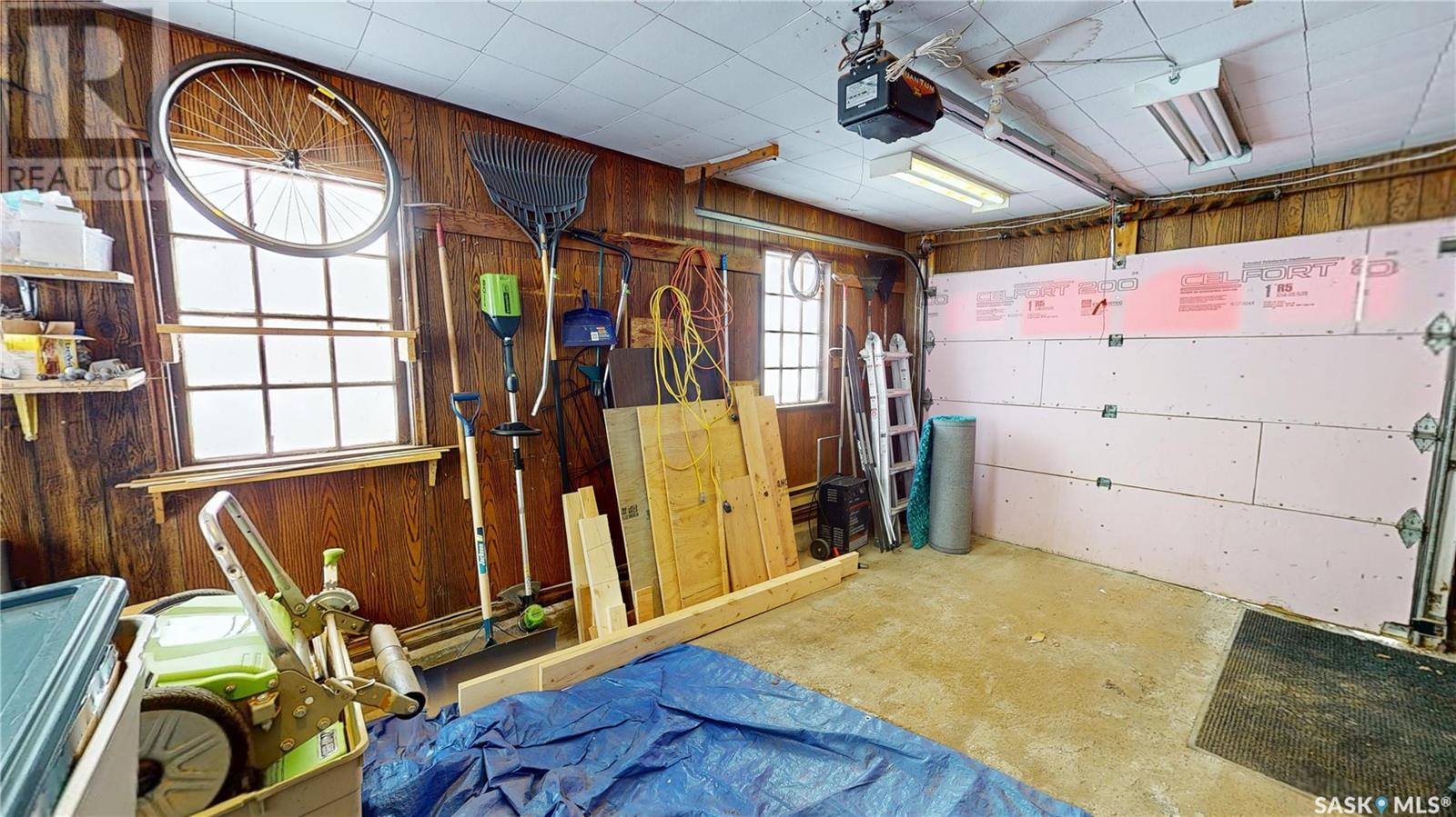 41 Hiawatha Street Property Photo 35