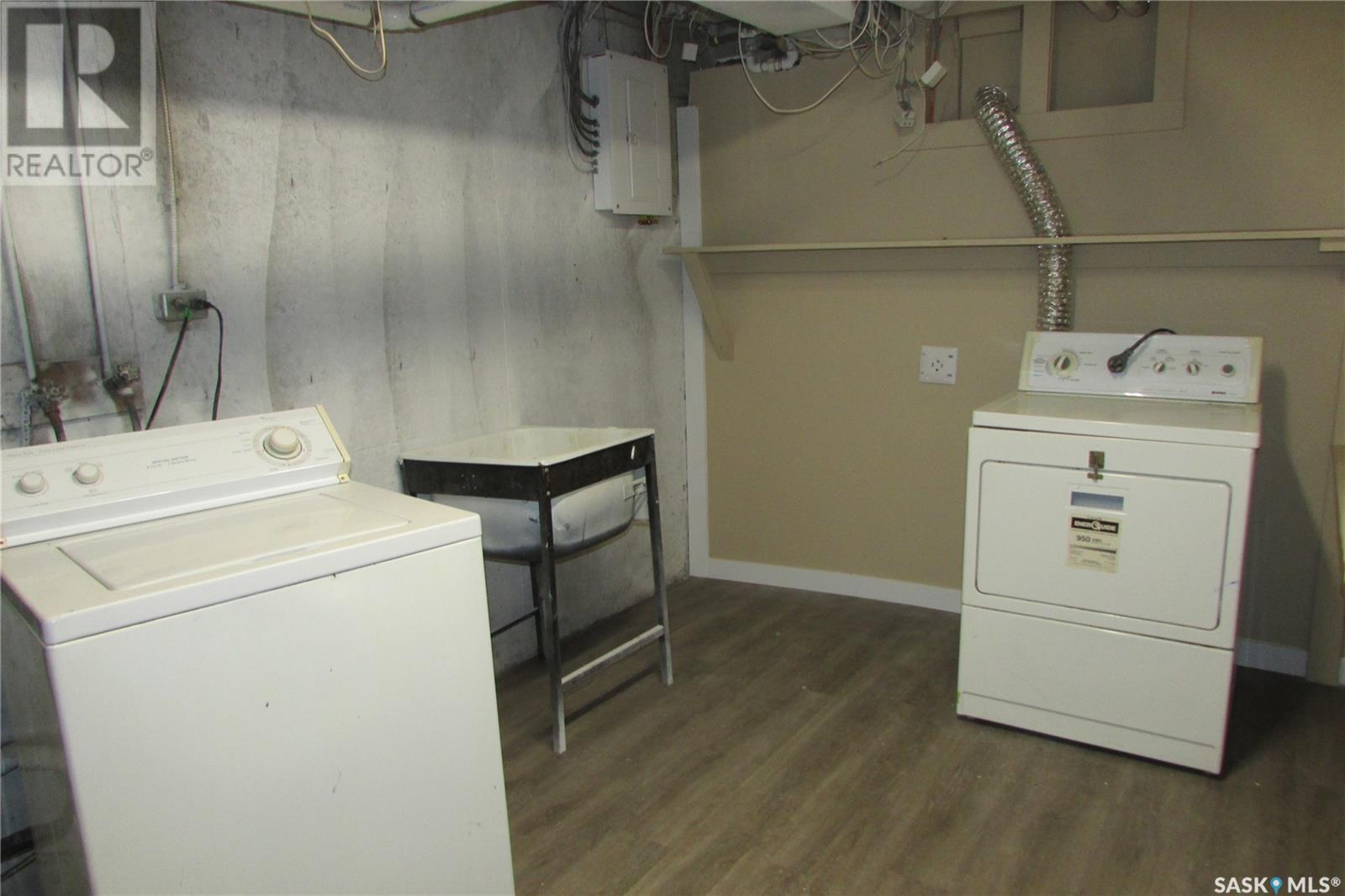 20-24 Empress Drive Property Photo 43