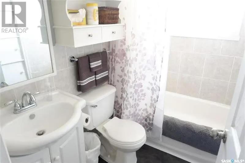 419 2nd Avenue S Property Photo 34