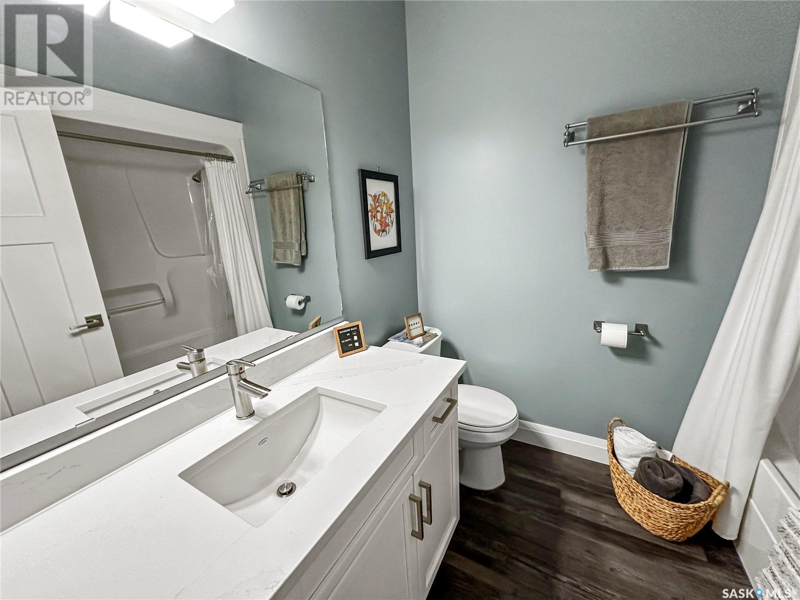 300 Mcelheran Drive Property Photo 18
