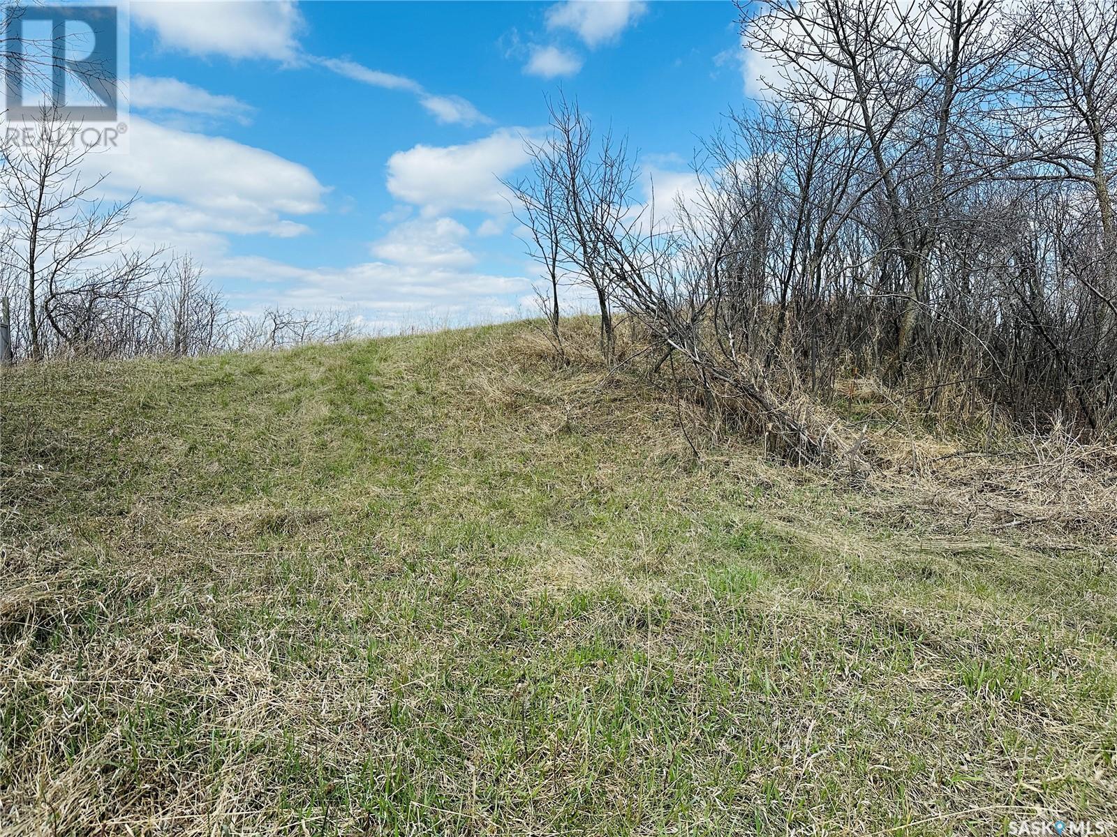 338 Green Avenue Property Photo 4