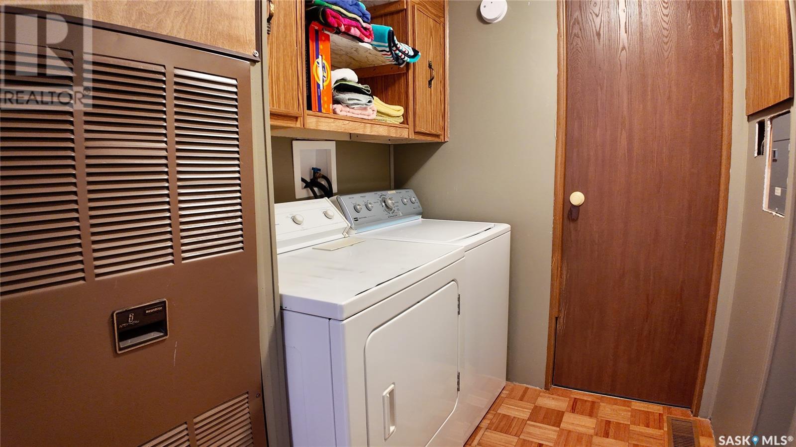 671-681 Aqualane Avenue Property Photo 25
