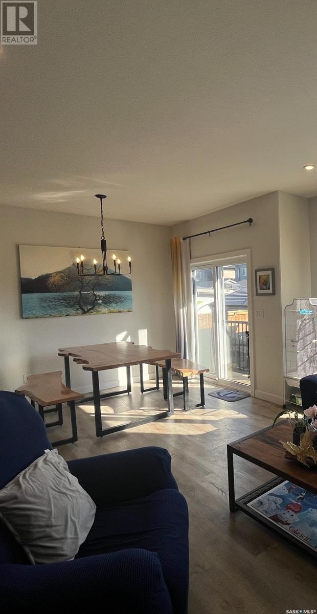 215 Skopik Crescent Property Photo 10