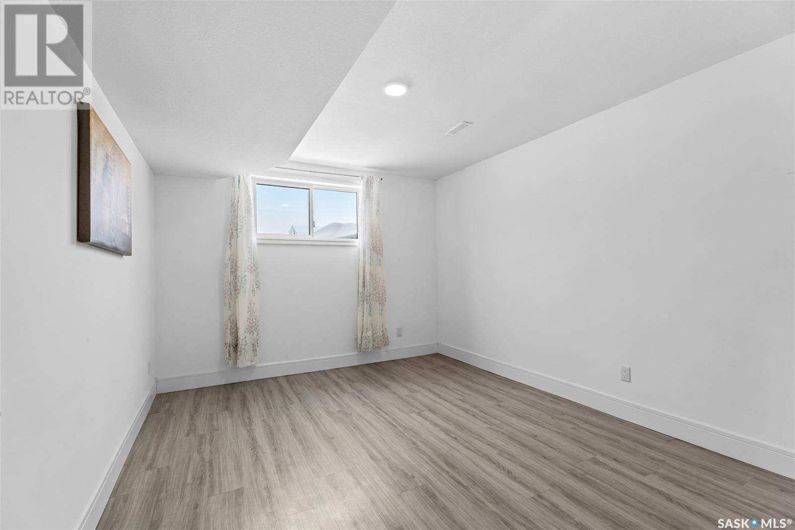 305075 Mierau Road Property Photo 27