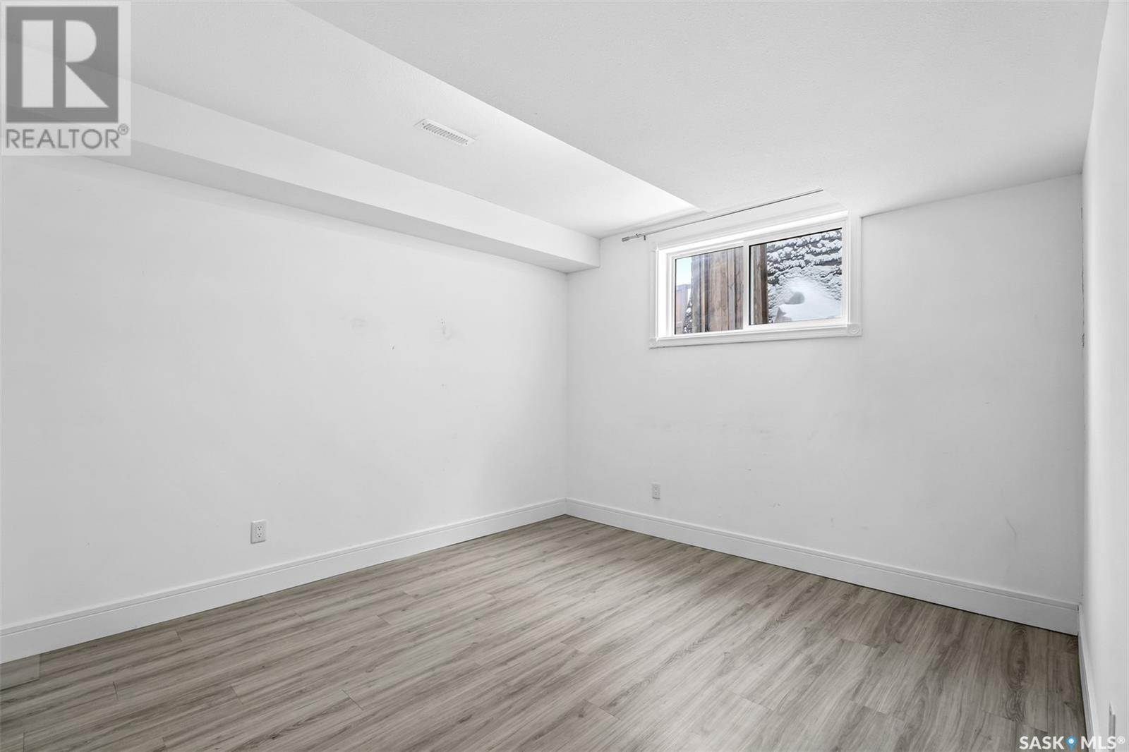 305075 Mierau Road Property Photo 28