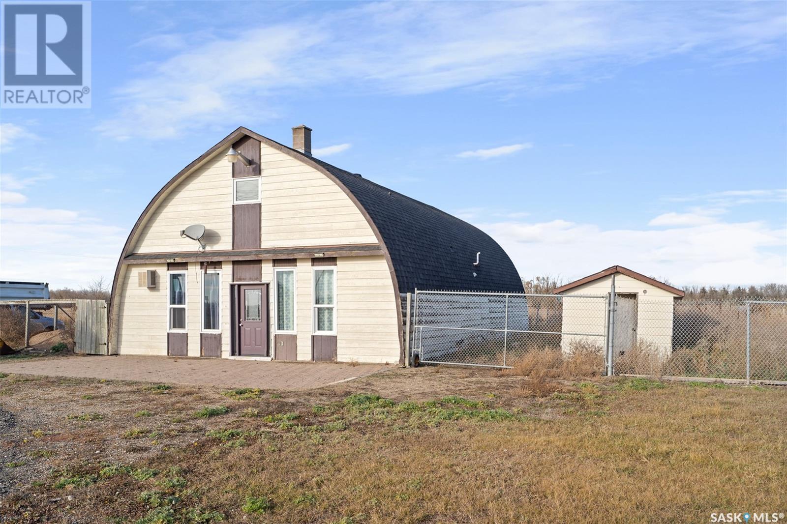305075 Mierau Road Property Photo 39