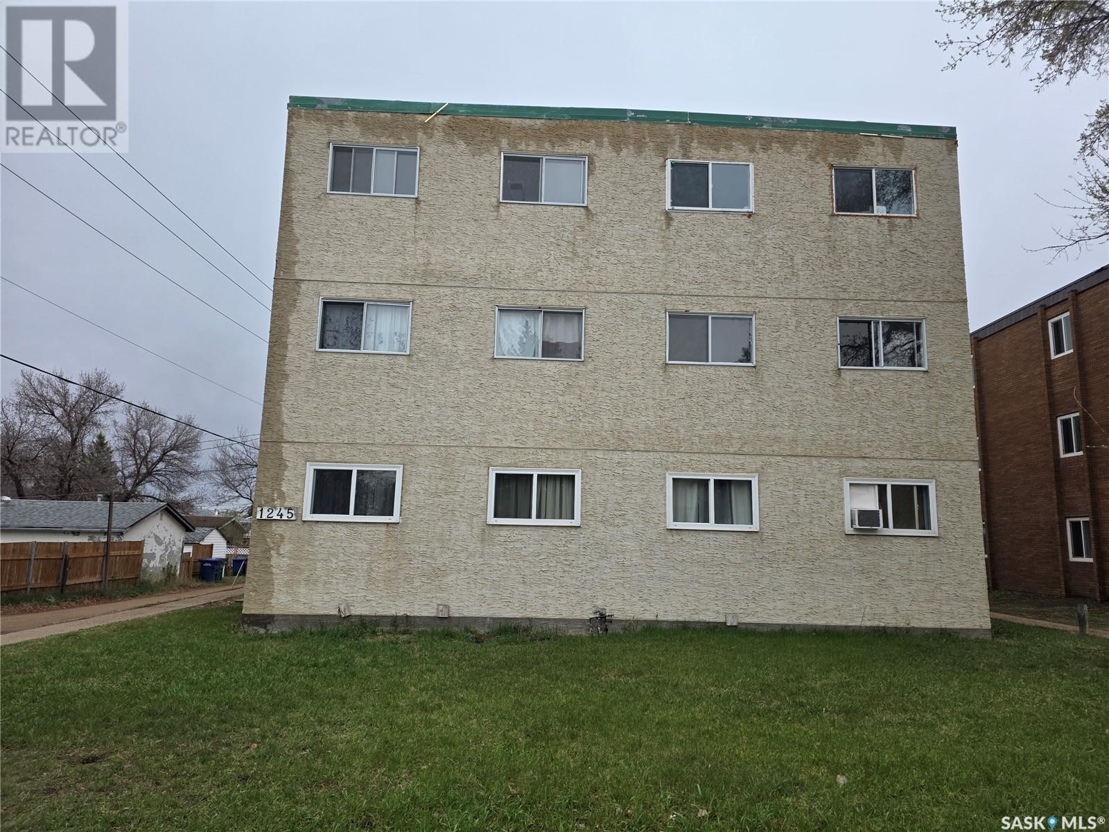 1245 12th Avenue Sw Property Photo 1