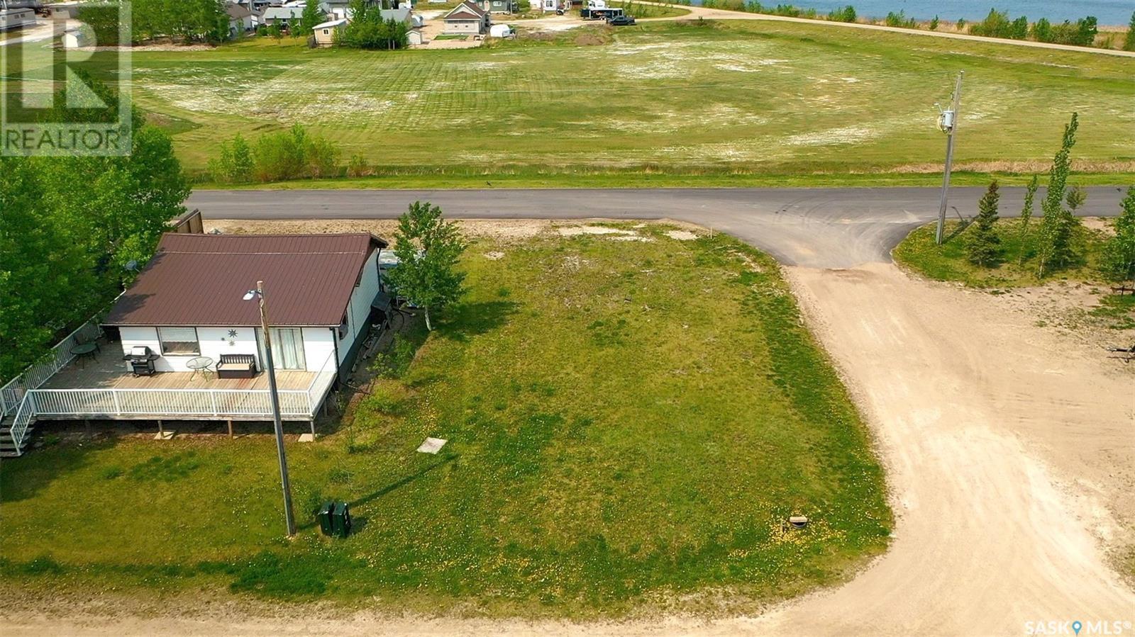 245 Lakeshore Drive Property Photo 2