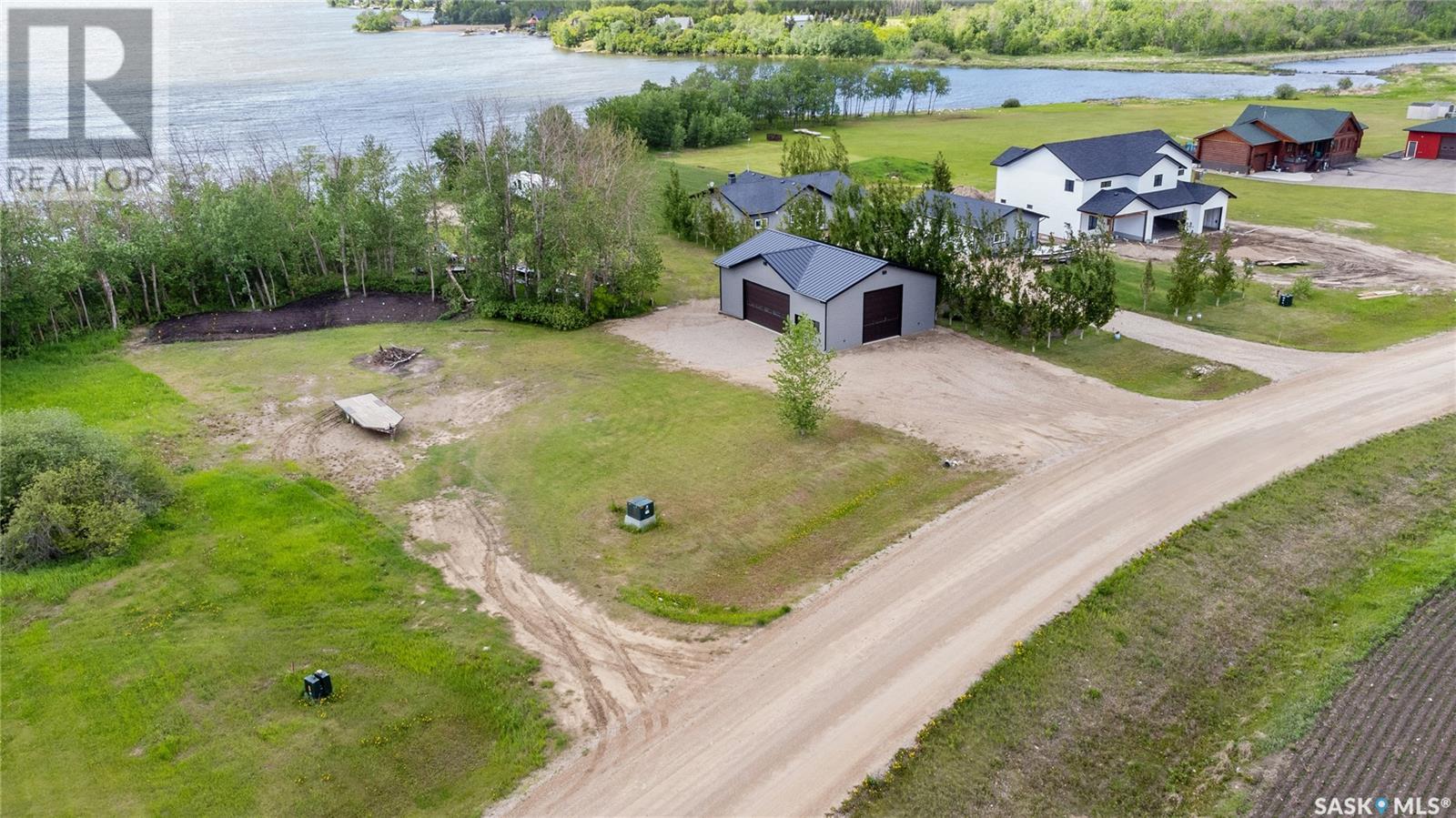 39 Pape Drive Property Photo 2