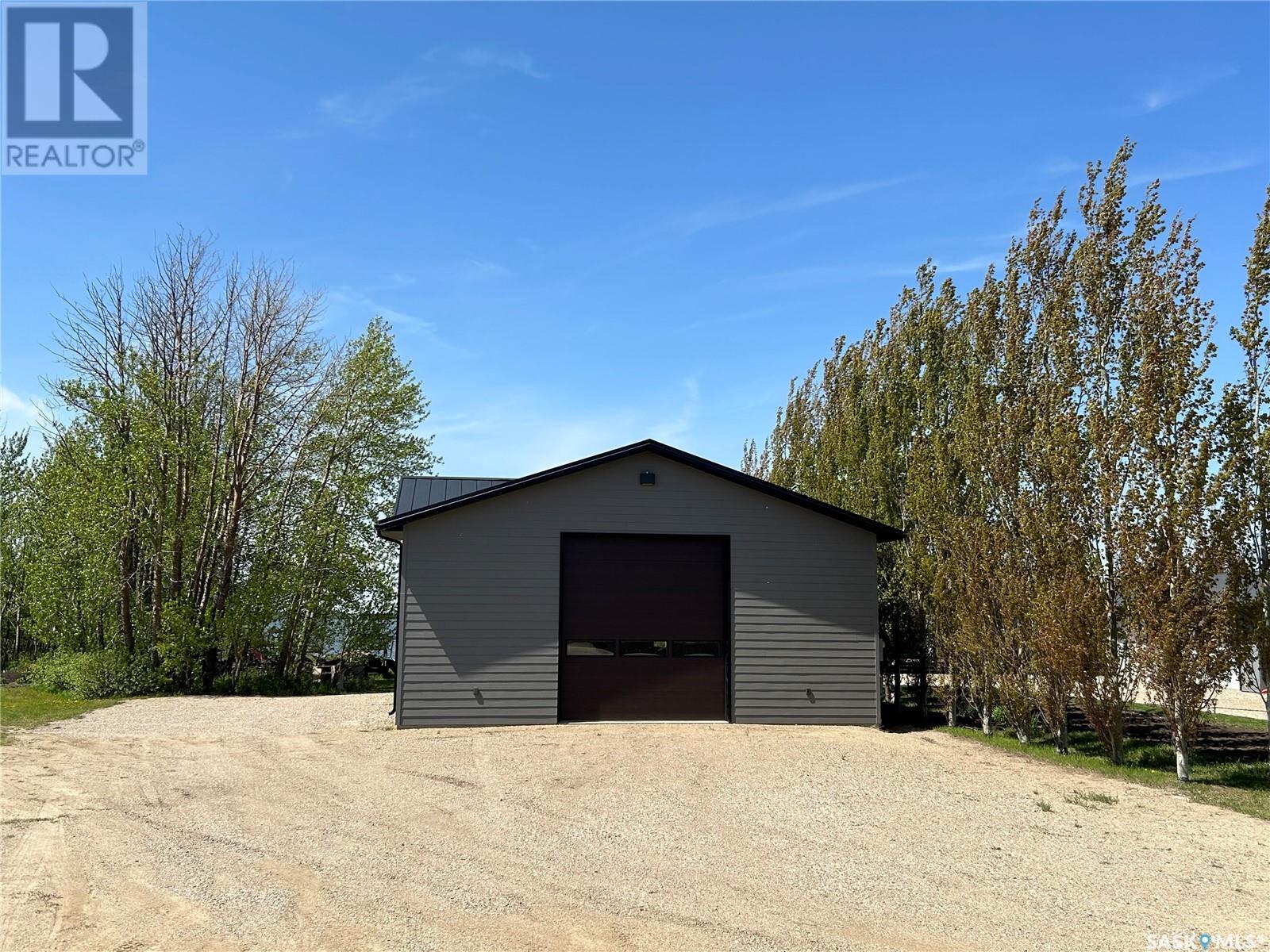 39 Pape Drive Property Photo 10