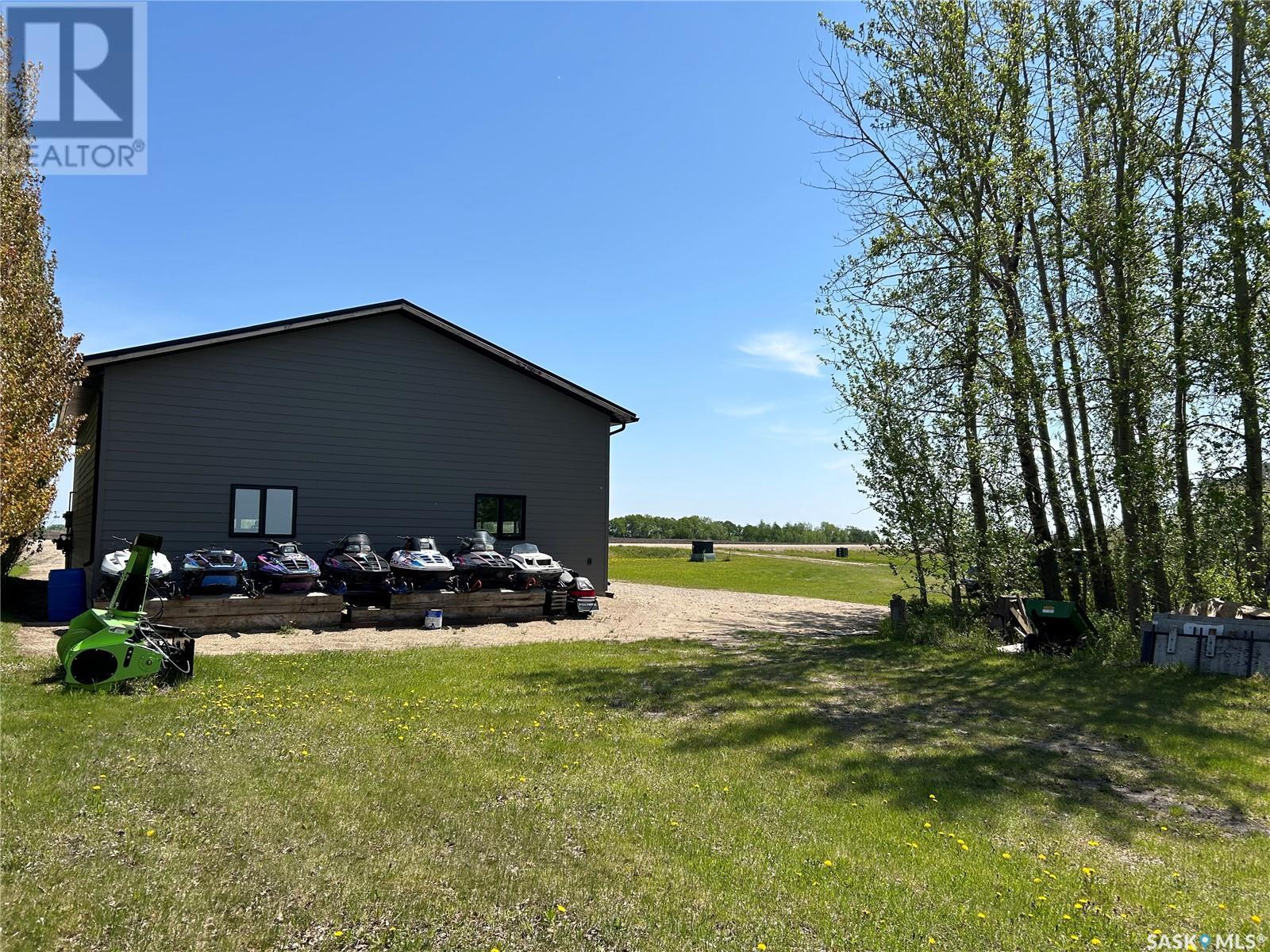 39 Pape Drive Property Photo 14