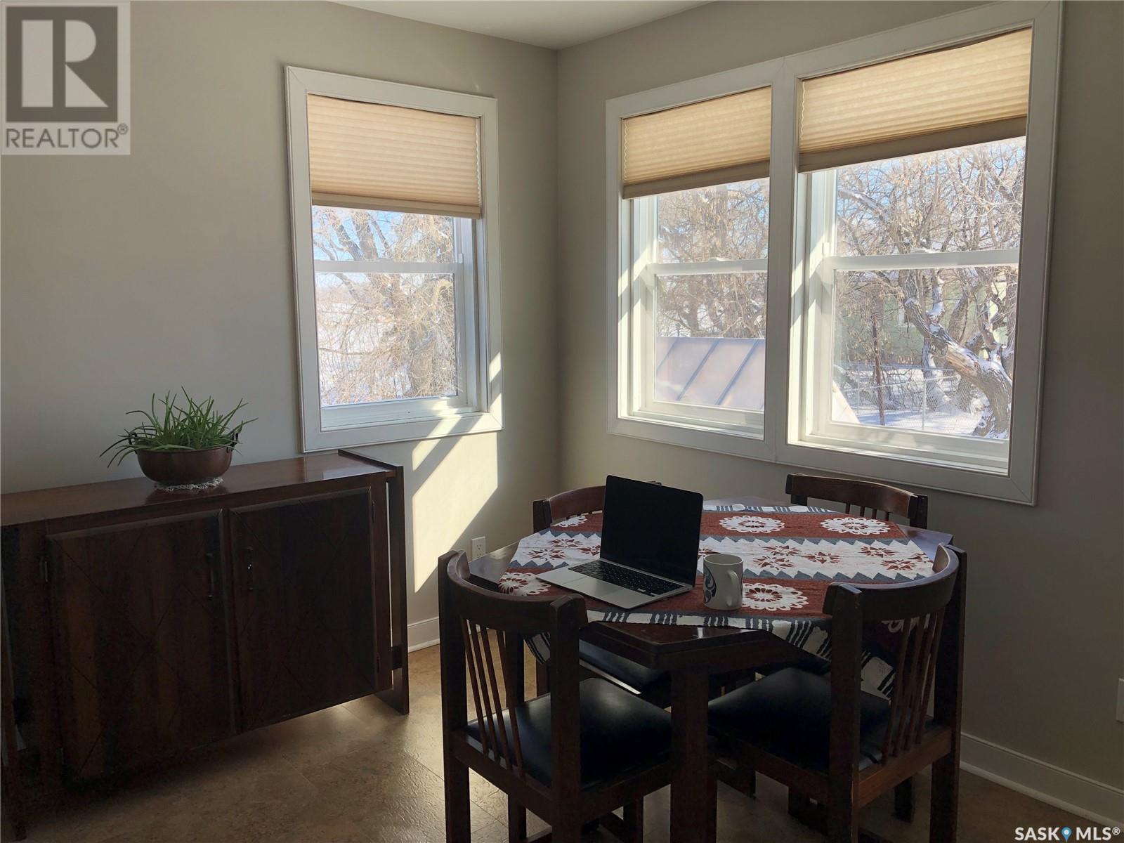 418 2nd Street Property Photo 8