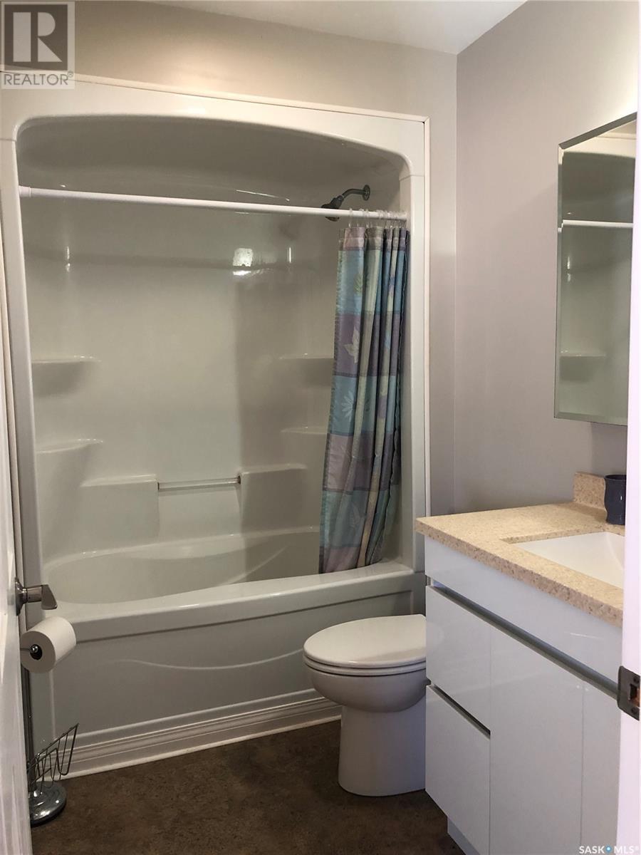 418 2nd Street Property Photo 10