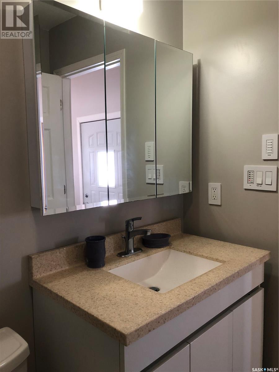 418 2nd Street Property Photo 11