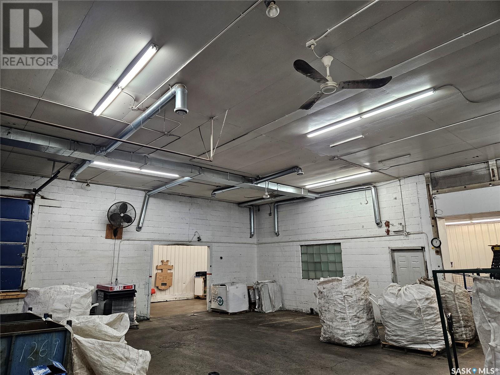 50 Manitoba Street E Property Photo 12