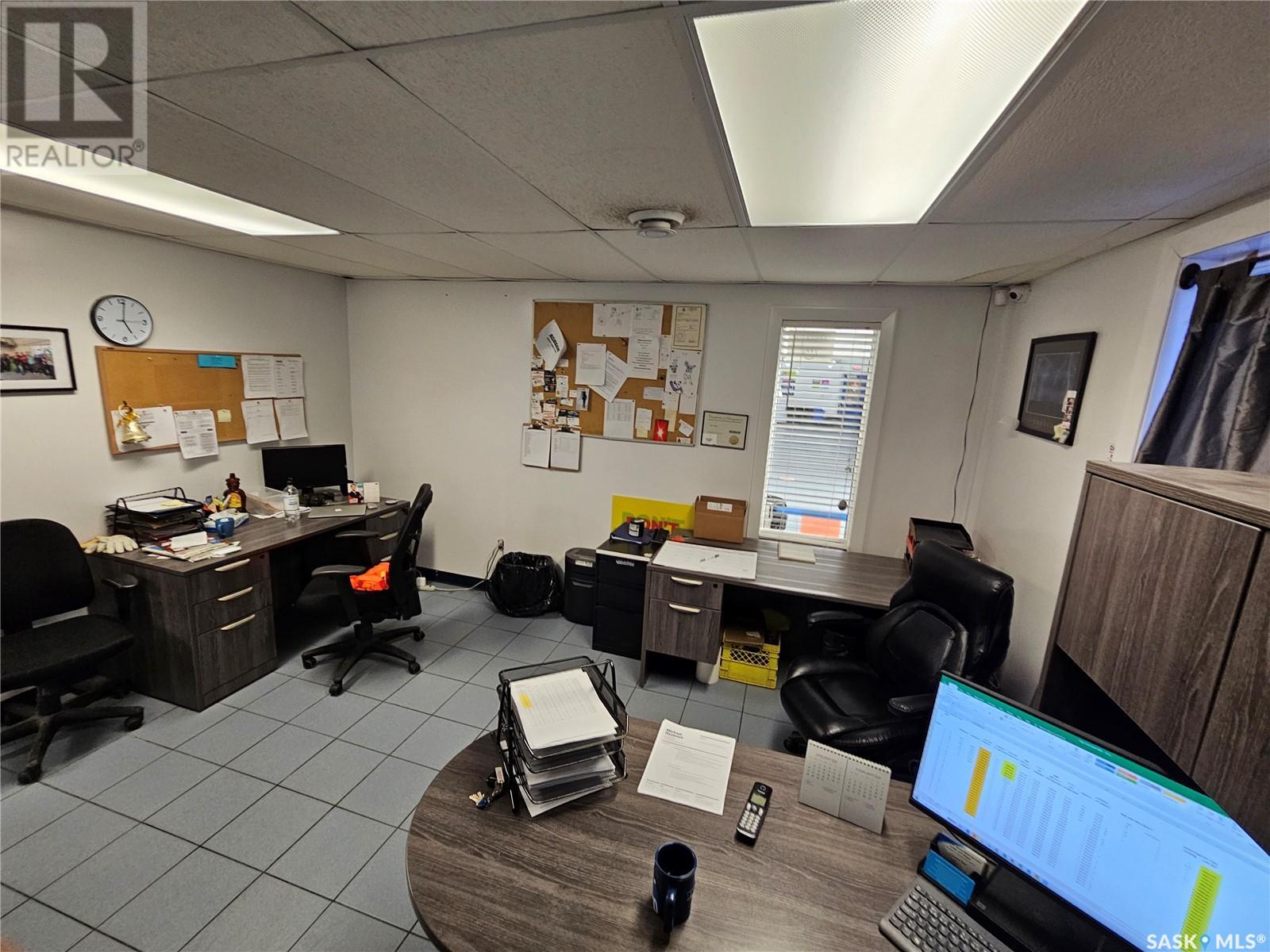 50 Manitoba Street E Property Photo 18