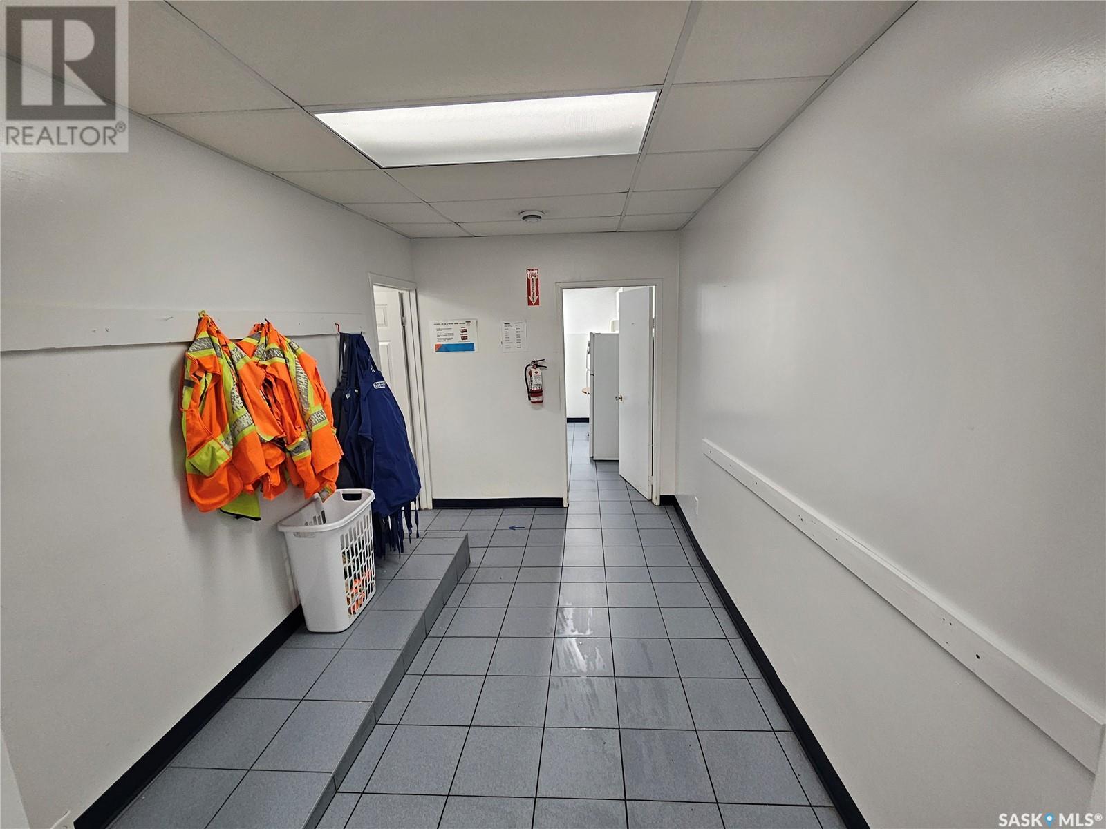50 Manitoba Street E Property Photo 25