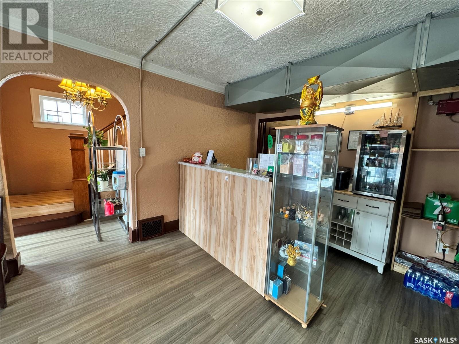 2416 14th Avenue Property Photo 5