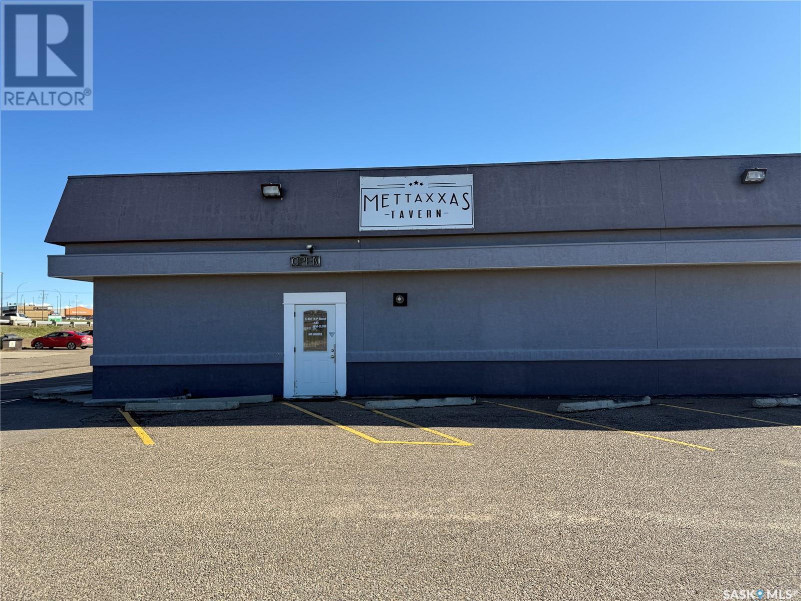 302 114th Street Property Photo 1