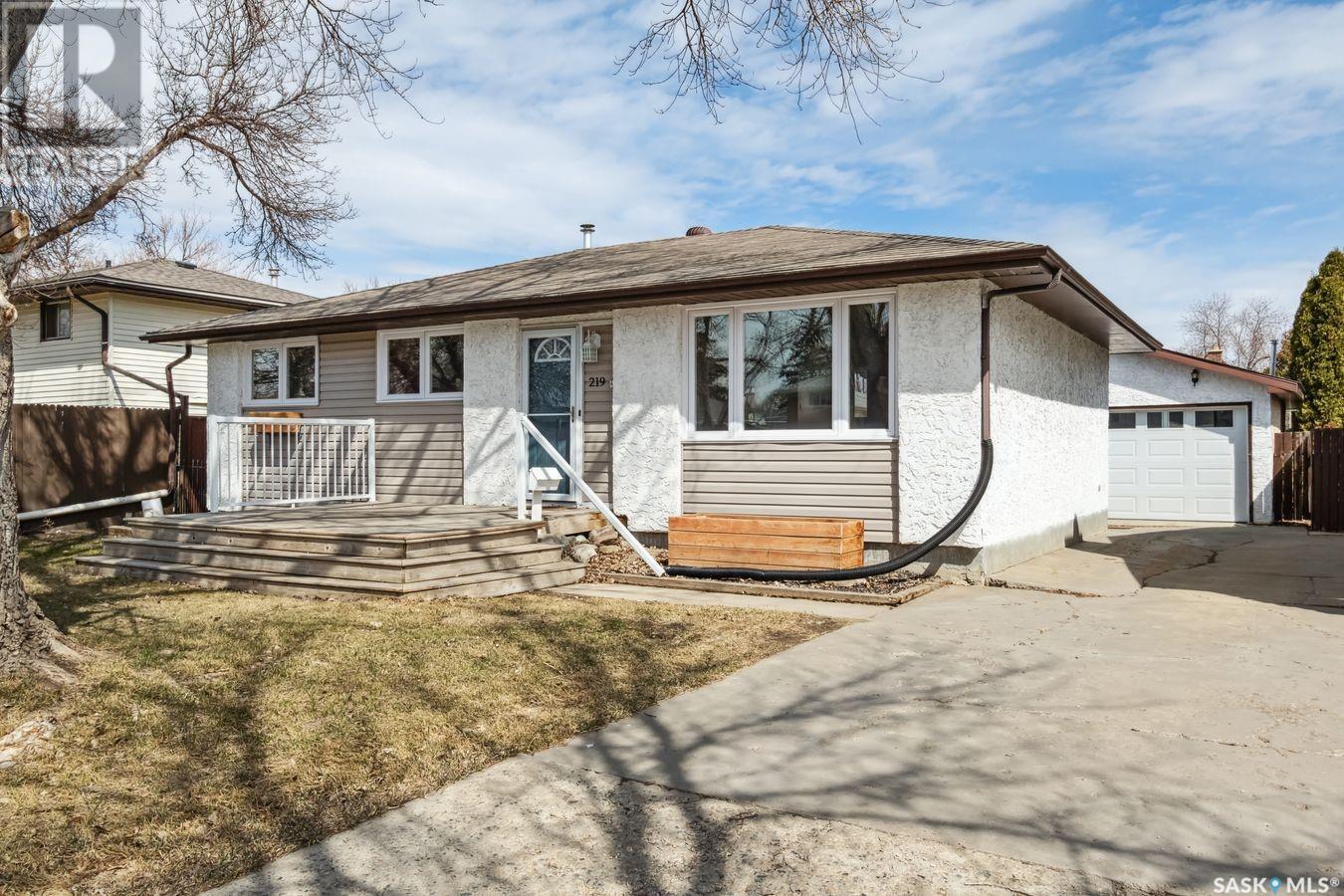 219 Upland Drive Property Photo 1
