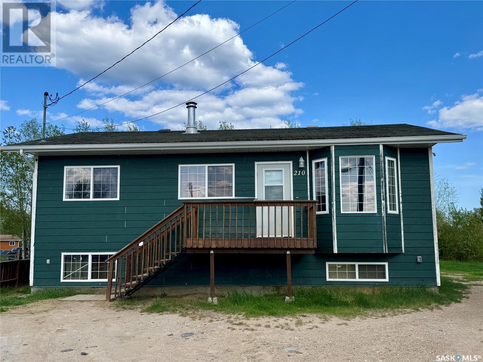 210 Bouvier Crescent Property Photo