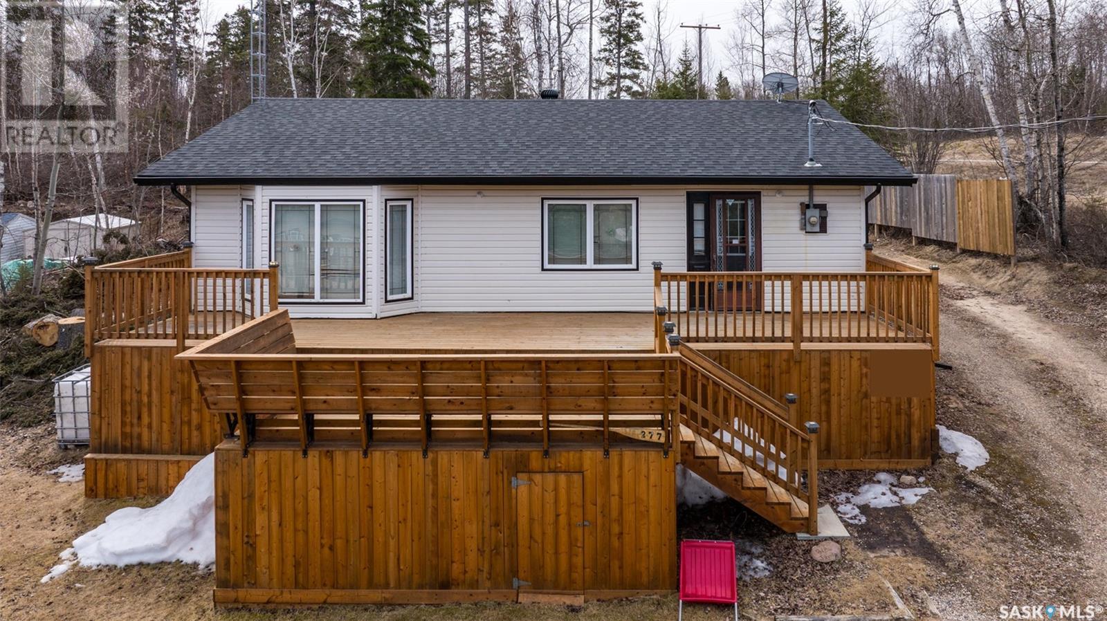 277 Carwin Park Drive Property Photo 1