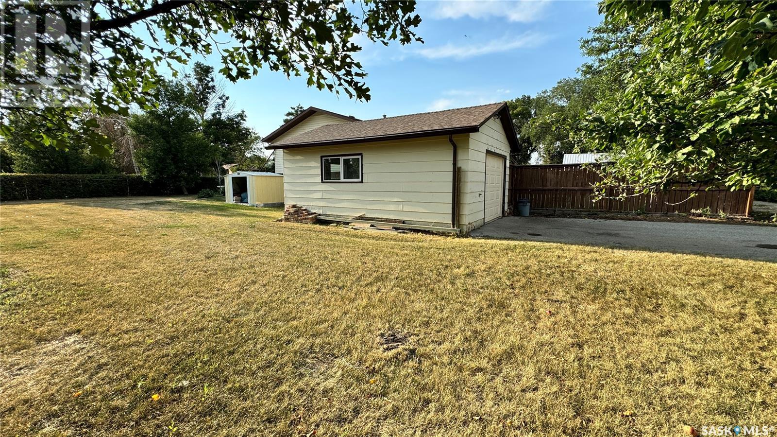 429 Douglass Street Property Photo 8