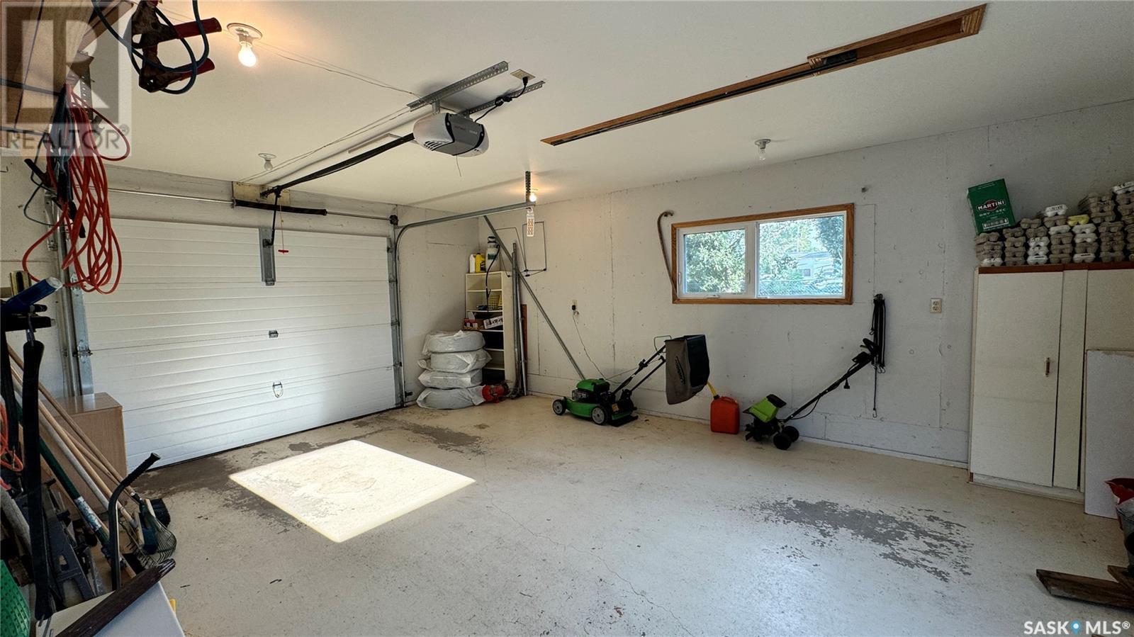 429 Douglass Street Property Photo 9