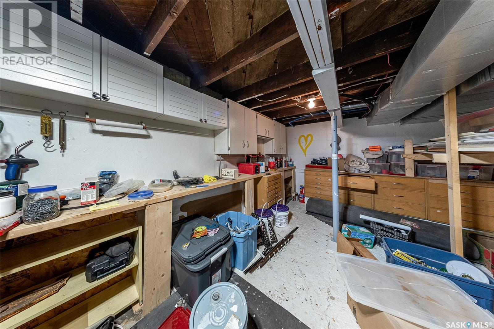 518 12th Street E Property Photo 47