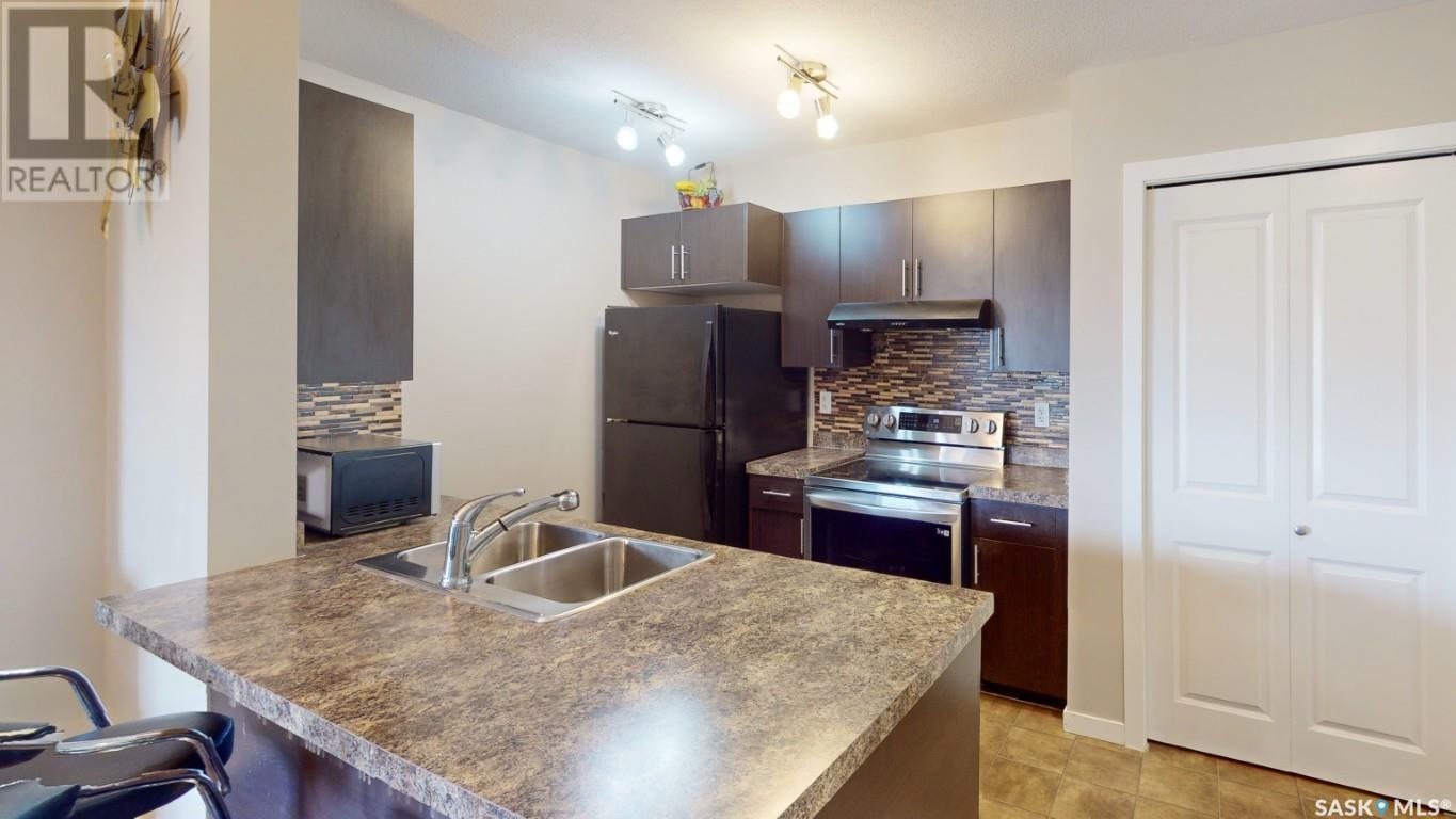 1215 5500 Mitchinson Way Property Photo 5