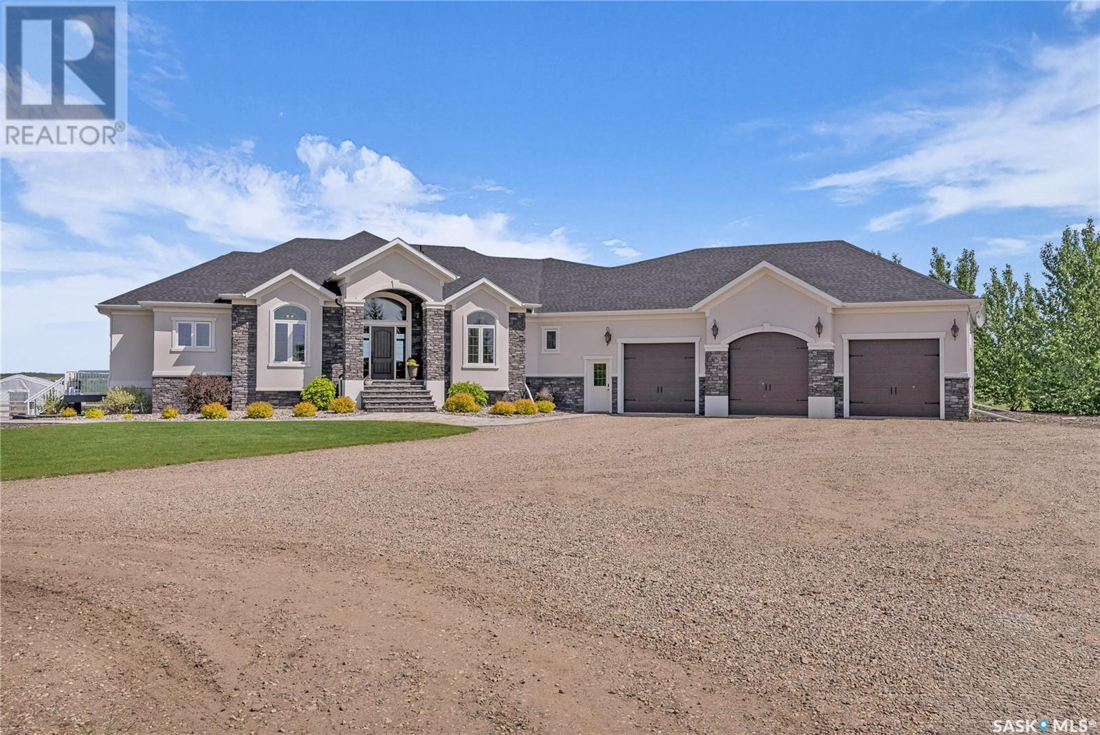 Scholl Acreage Property Photo 1