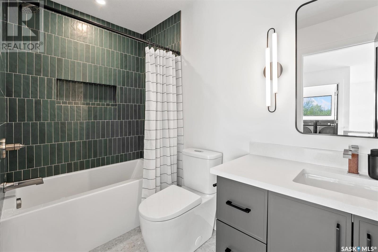 108 Ravenswood Road Property Photo 34