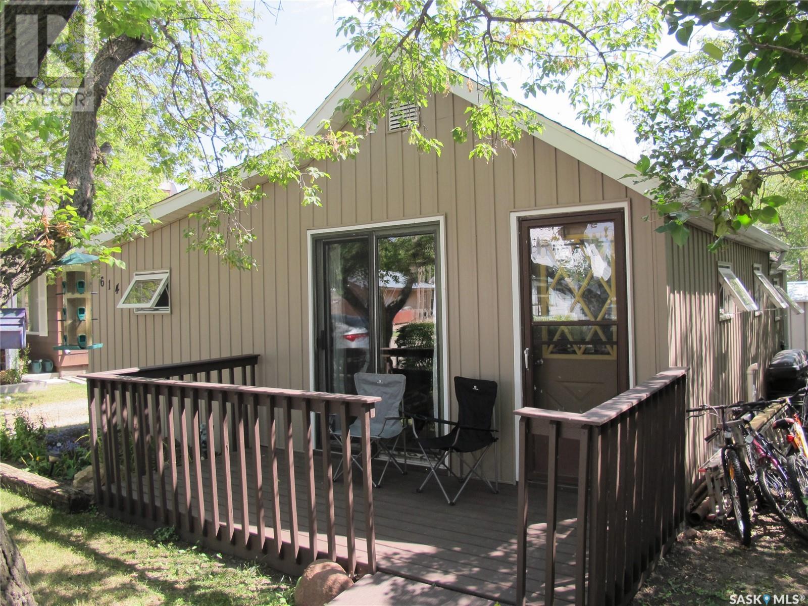 614 Carbon Avenue Property Photo