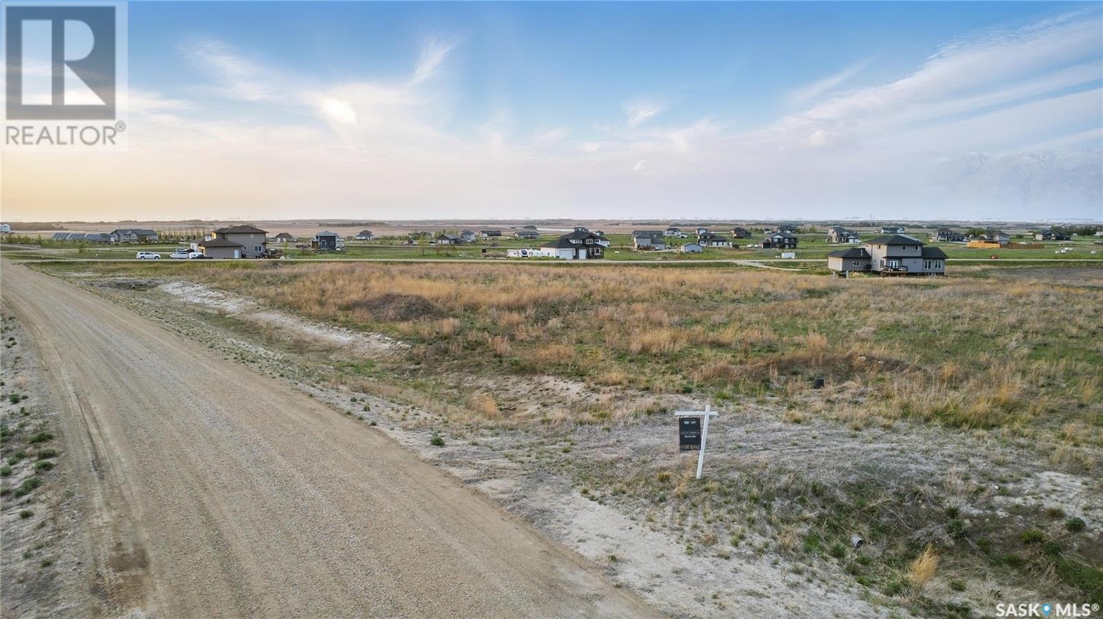 53 Meadowlark Crescent Property Photo 1