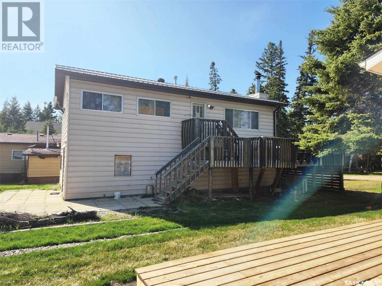 267 Lakeshore Drive Property Photo 1