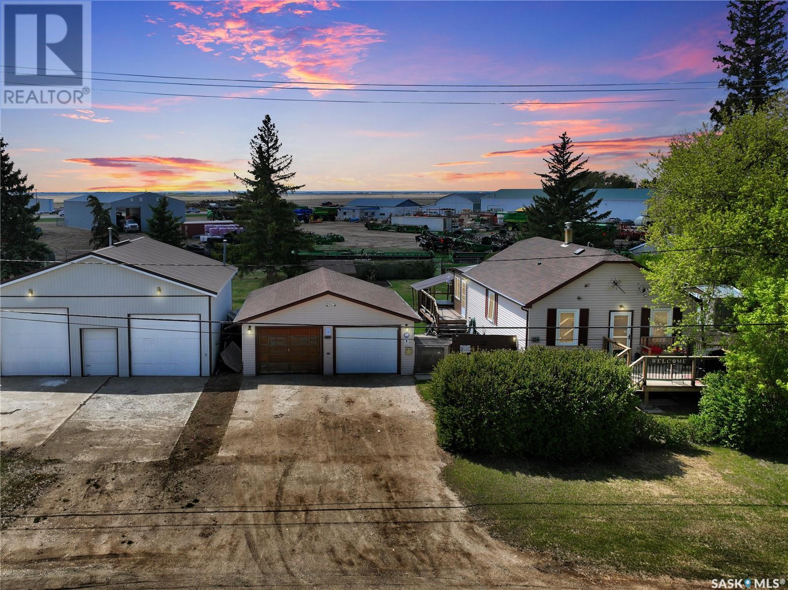 124 South Railway Avenue Property Photo 1