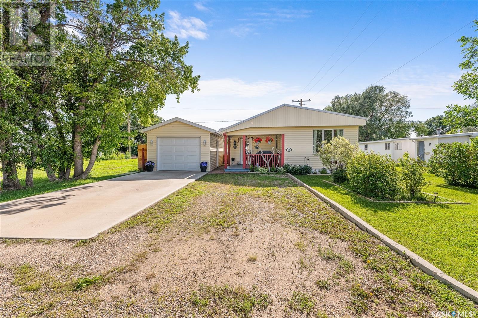116 Larch Street Property Photo 1