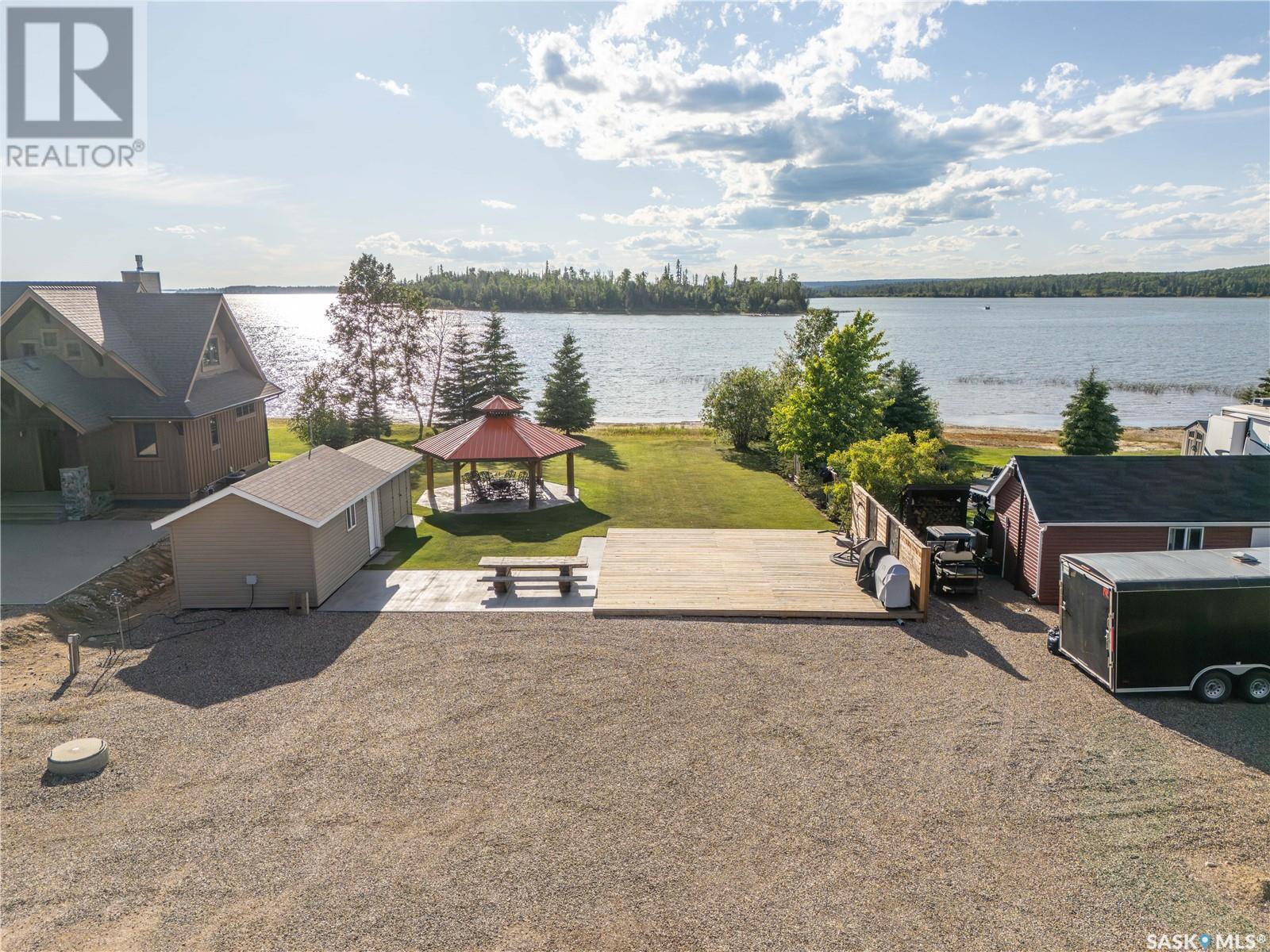 807 Spruce Street Property Photo 1