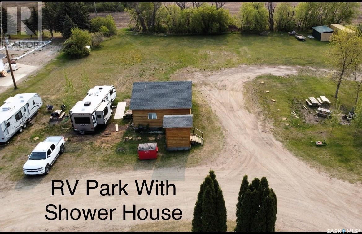 1401 35 Highway S Property Photo 6