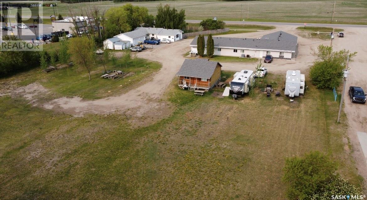 1401 35 Highway S Property Photo 9