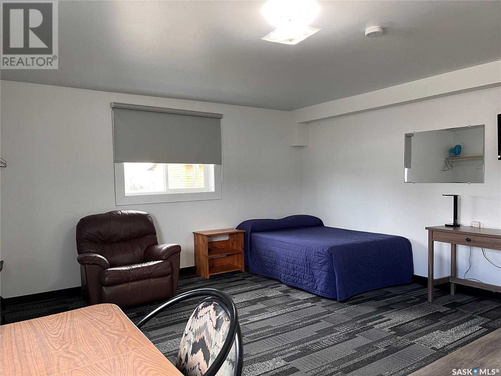 1401 35 Highway S Property Photo 27