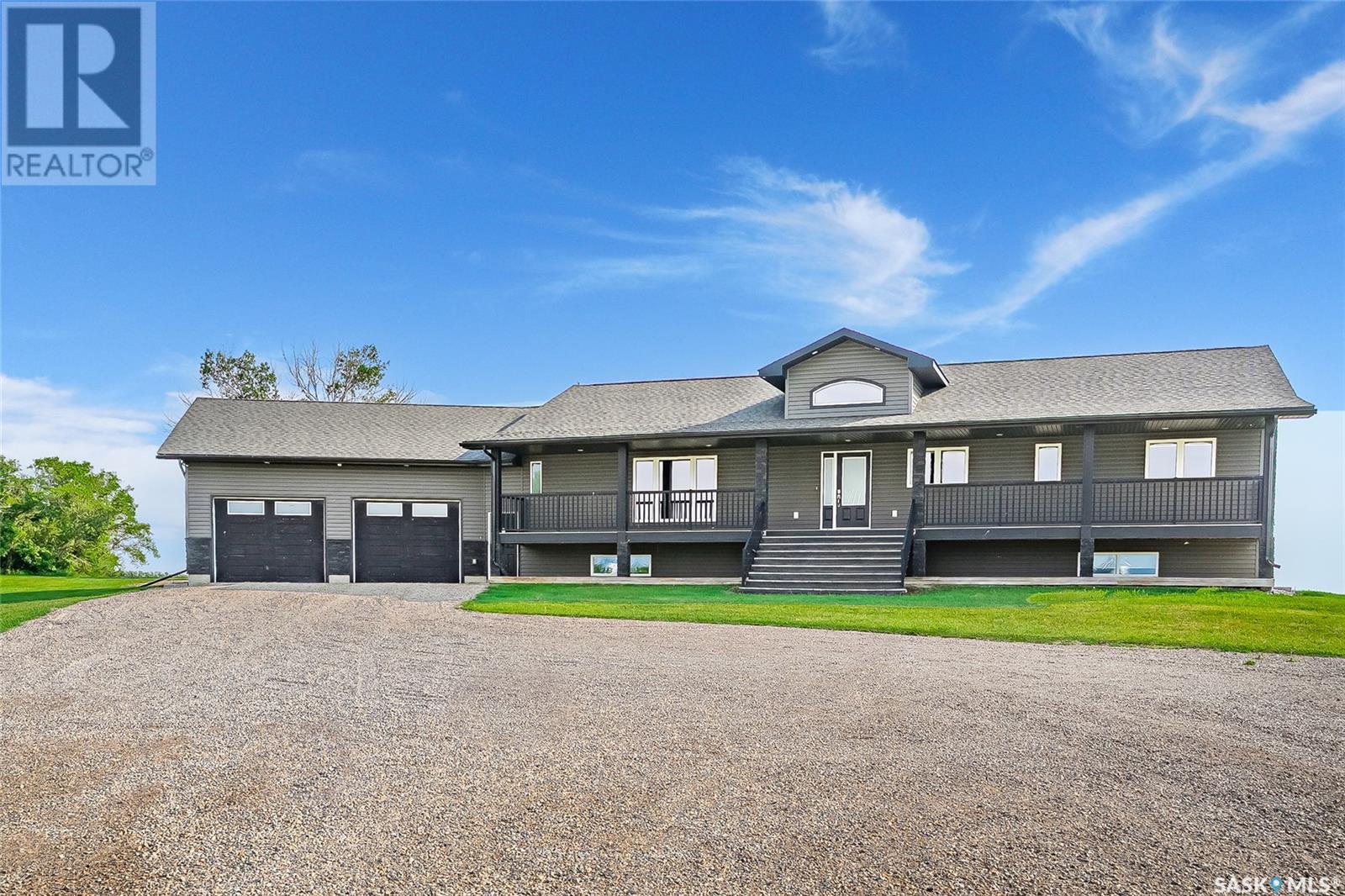Mount Hope Home Quarter Property Photo 1