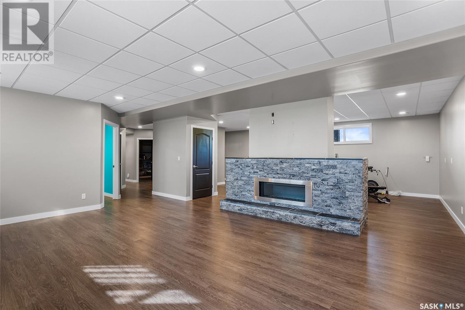 Mount Hope Home Quarter Property Photo 24