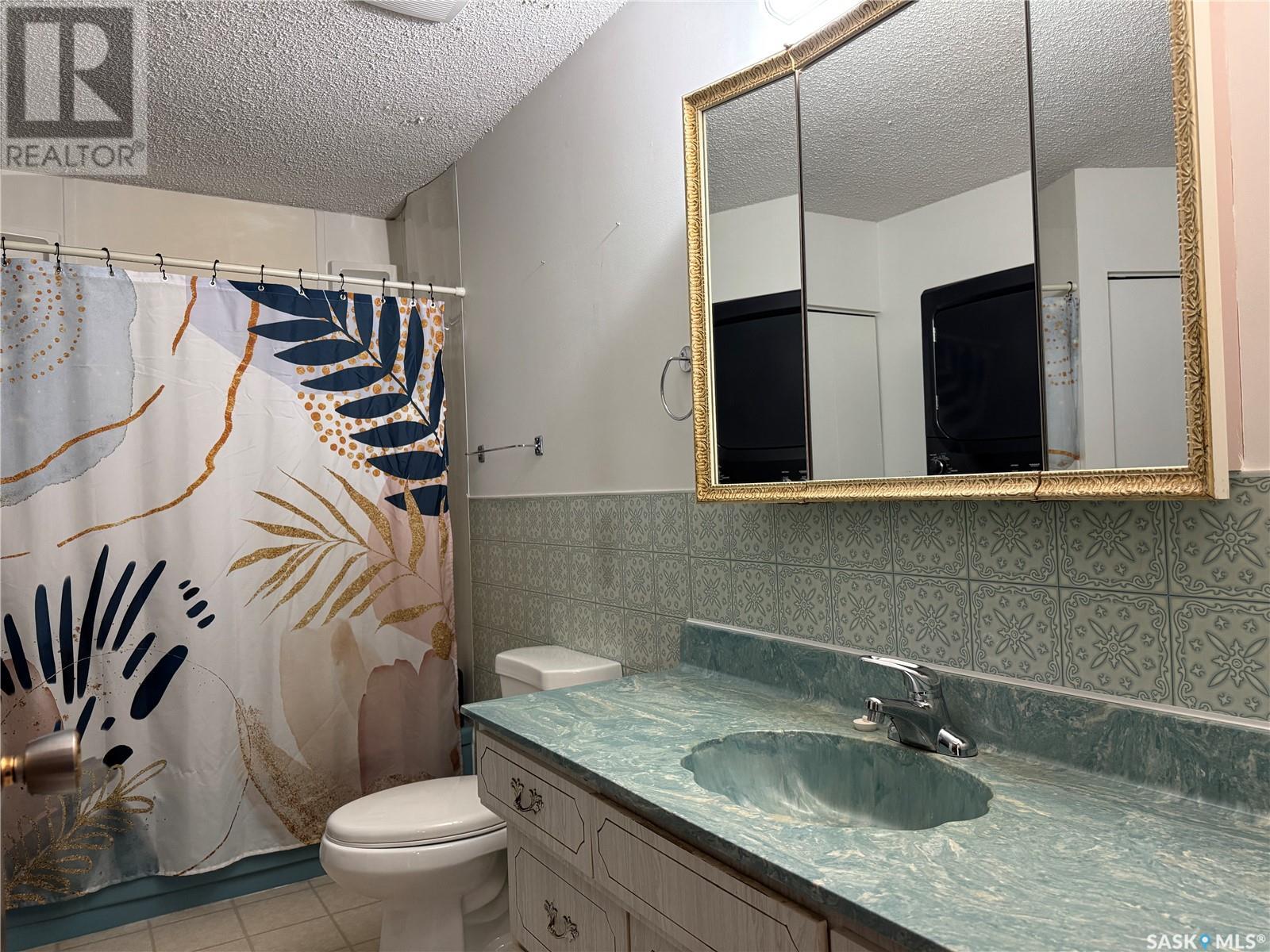 208 7th Street E Property Photo 16